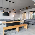 Hotel B&B Hotel Wismar 3*